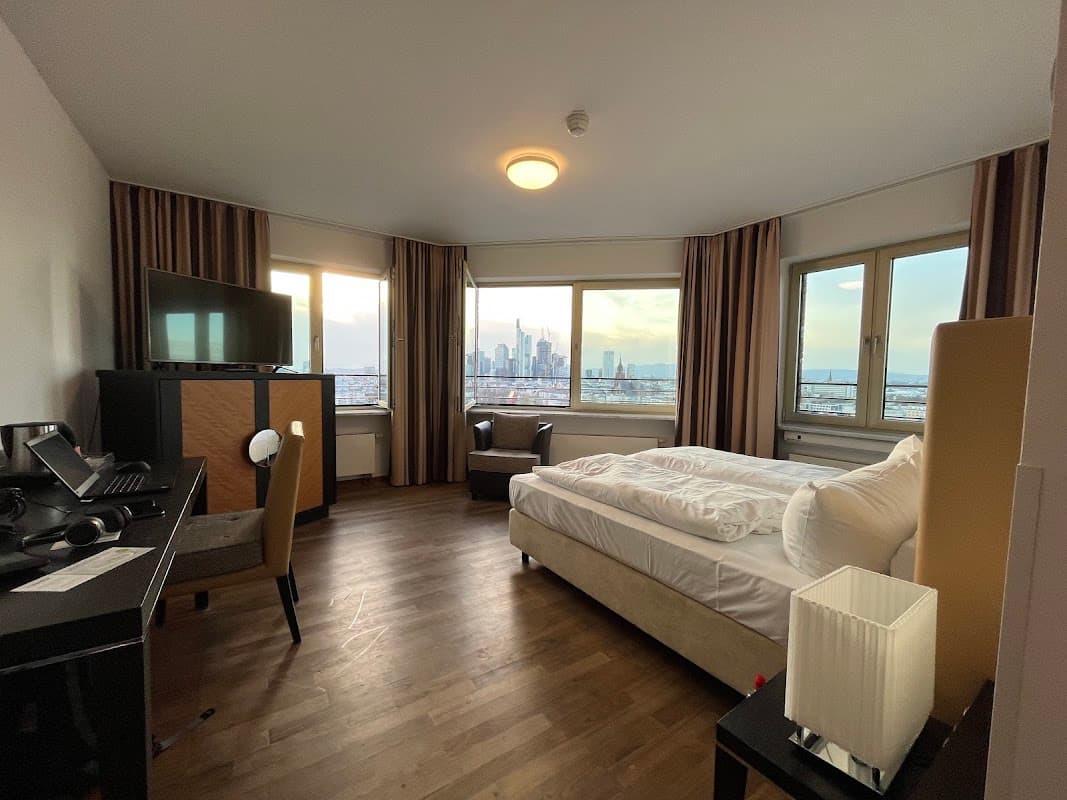 Main Plaza | Suite Tower - Bild 2