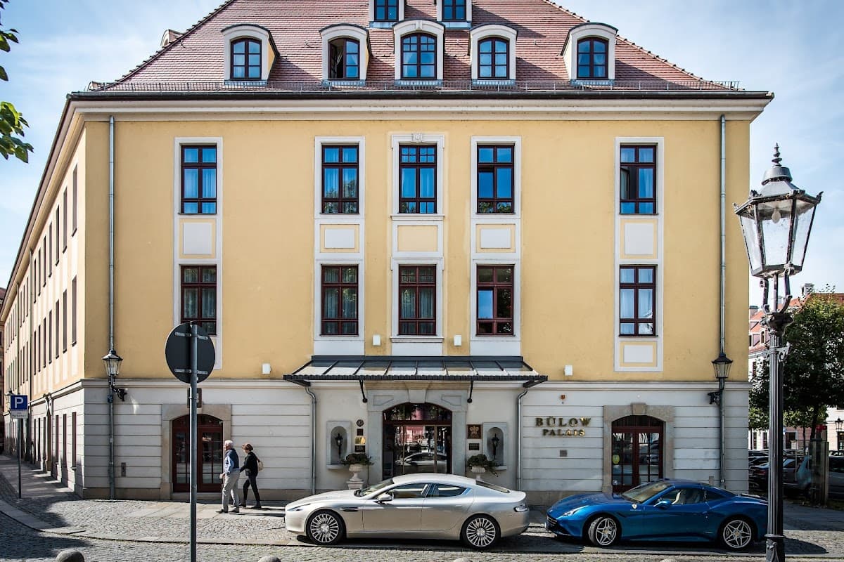 Bülow Palais