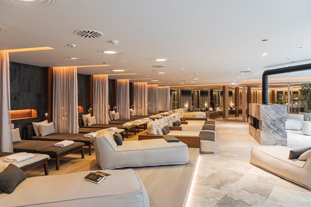 INFINITY SPA