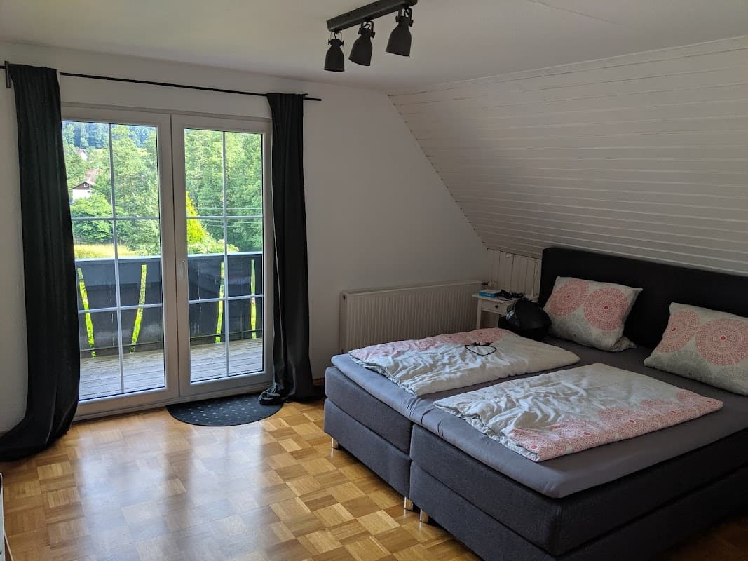 Schwarzwald-Lounge Ferienhaus Chalet Lohmühle - Bild 2