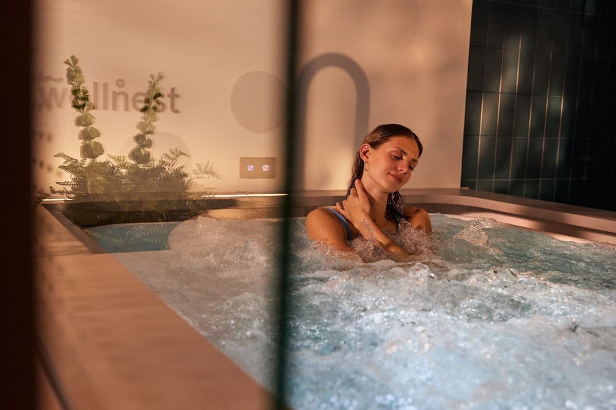wellnest Duisburg - euer privates Spa im Innenhafen