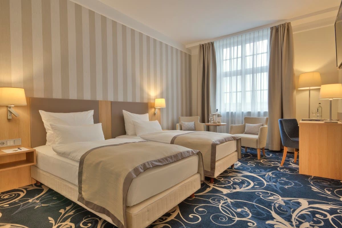 Schlosshotel Karlsruhe - Bild 2