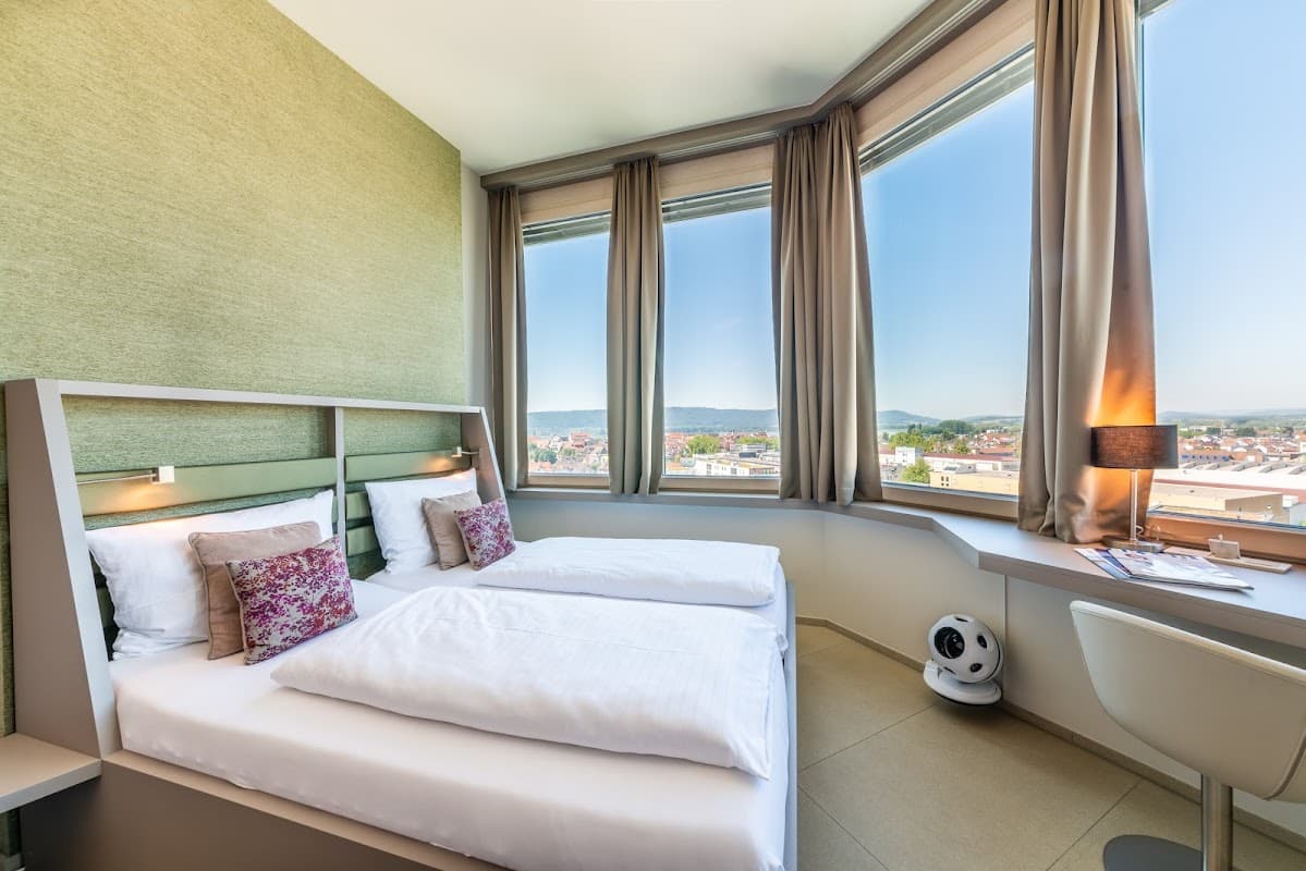 aquaTurm Hotel GmbH - Bild 2