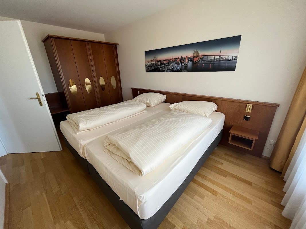 New Living Home Residenzhotel Hamburg - Bild 2