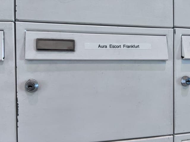 Aura Escort Frankfurt - Bild 3