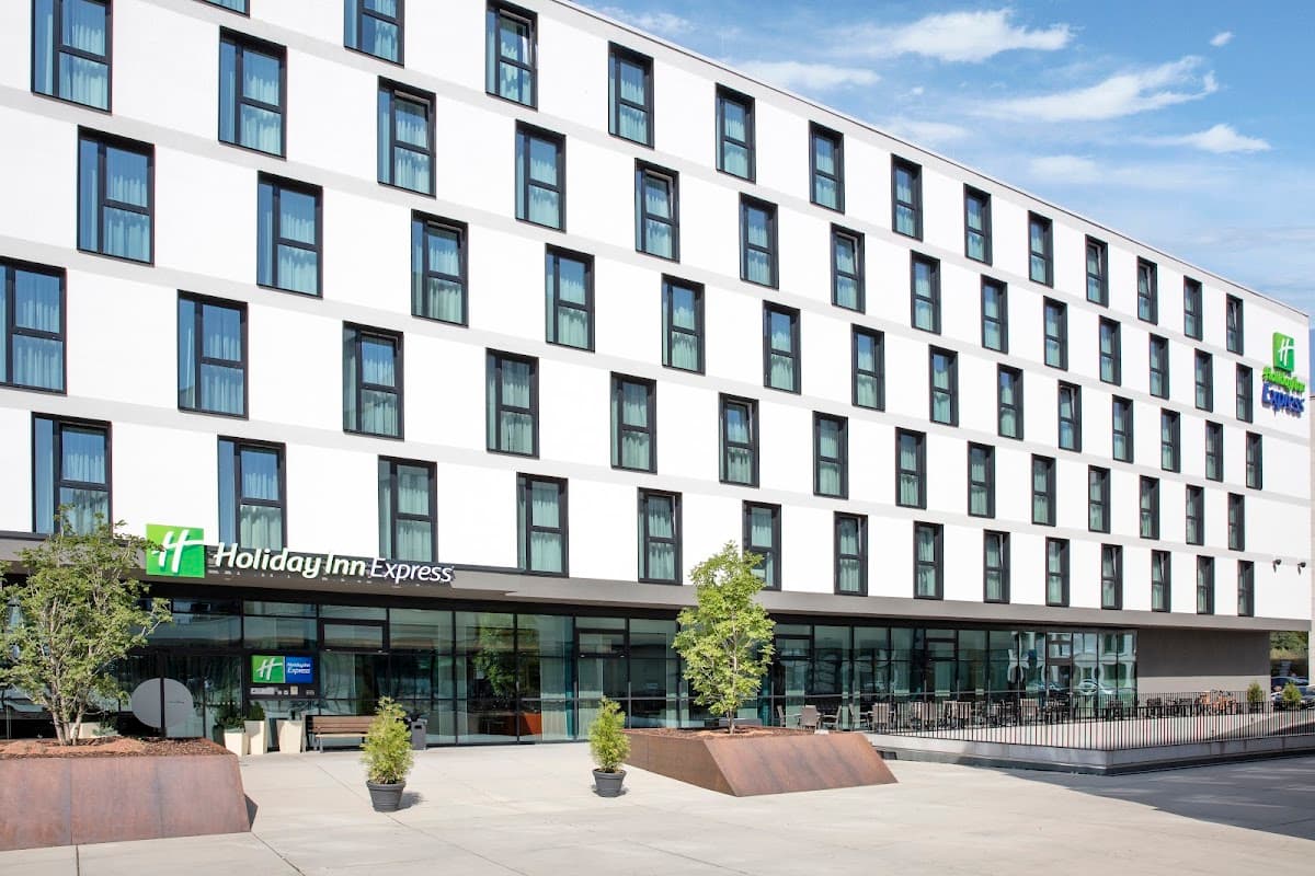 Holiday Inn Express Freiburg - City Centre