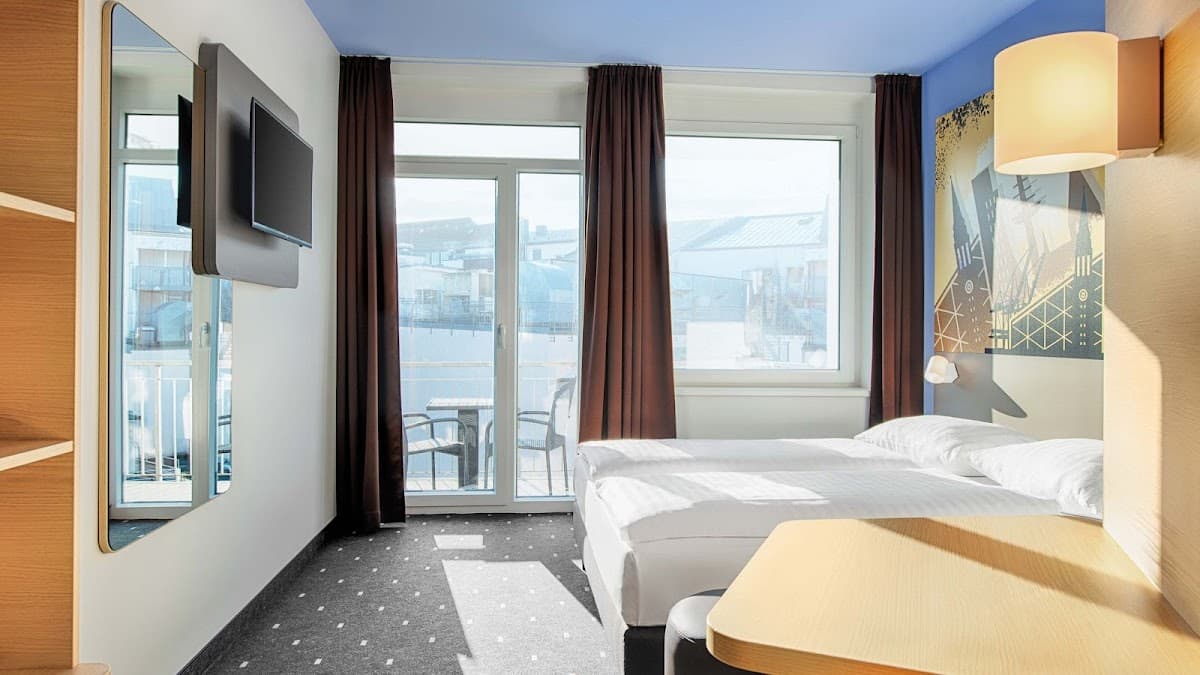 B&B HOTEL Kiel-Holstenbrücke