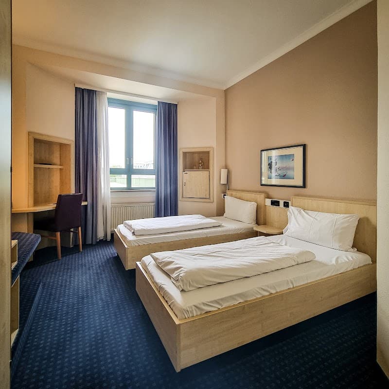rugs HOTEL Augsburg City - Bild 2