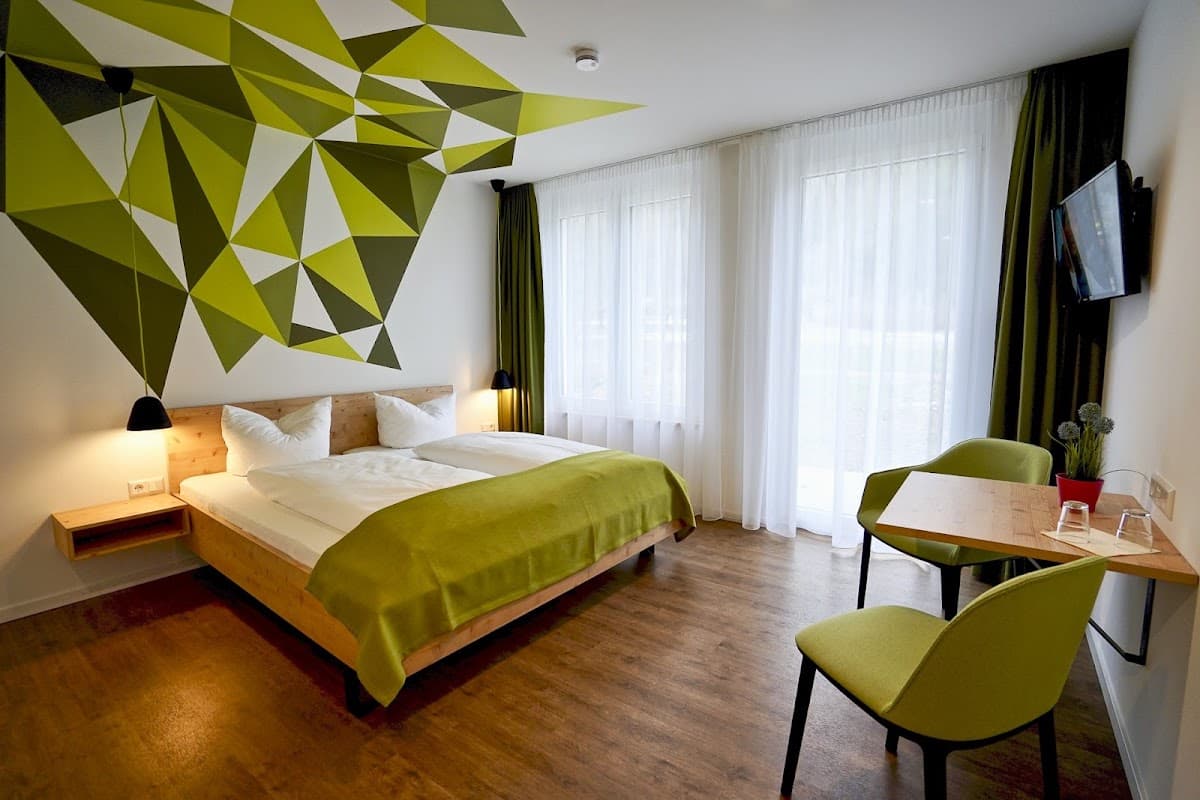Busses Guesthouse in Freiburg - Bild 2