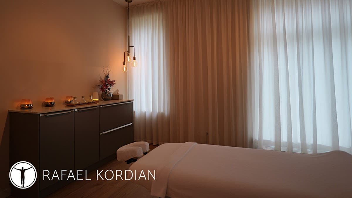 RAFAEL KORDIAN - massage & spa treatment suite - Bild 3