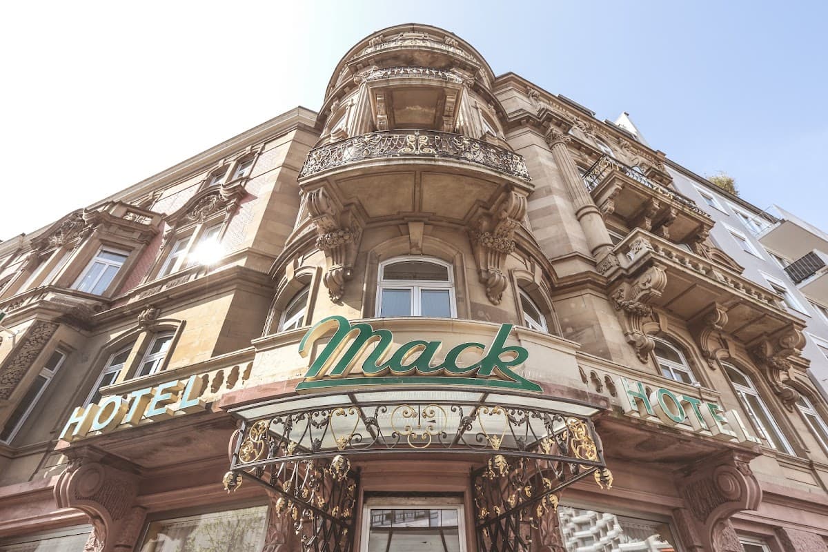 Hotel Mack Private Inn