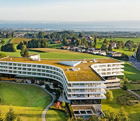 Oberwaid - Das Hotel. Die Klinik.