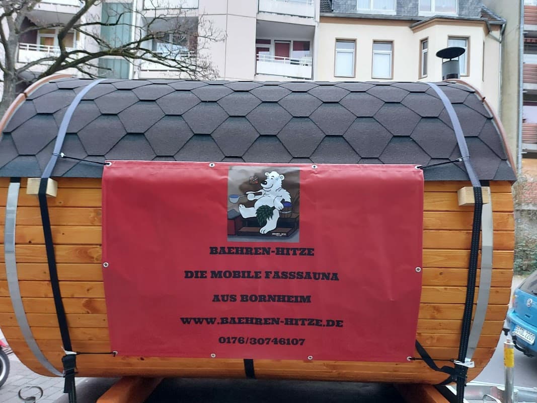 "Baehren-Hitze" Hüpfburg-mobile Fasssauna & mobiler Hot Tube zu vermieten. Eventservice - Bild 3