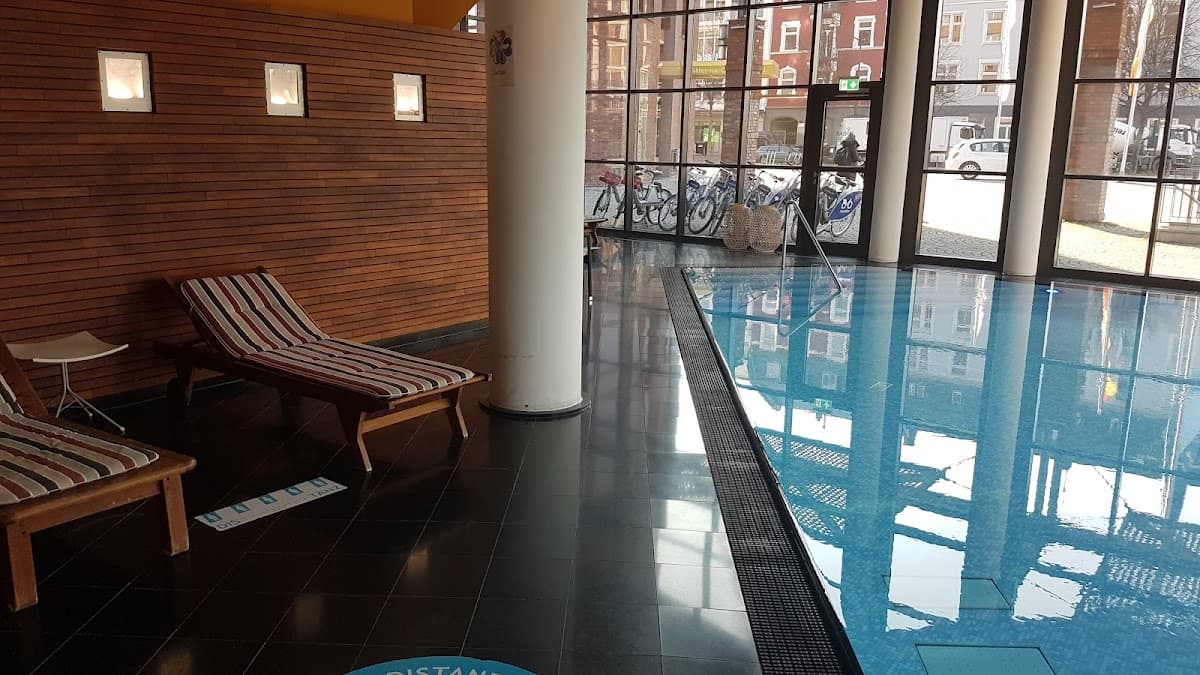 Main Plaza | Suite Tower - Bild 3