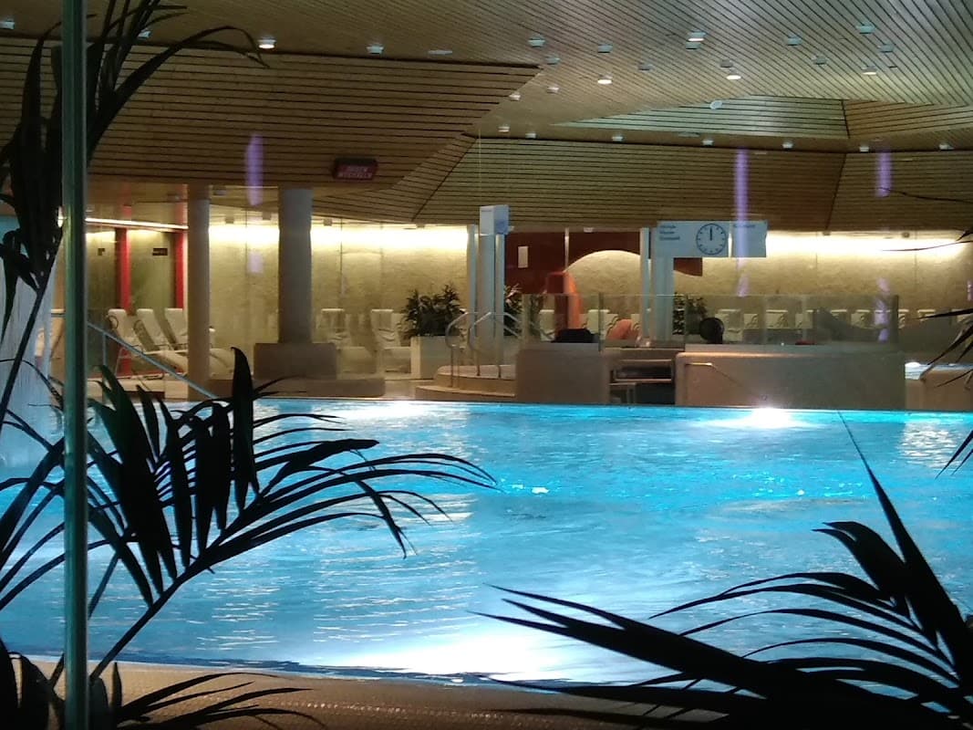 Rotherma Thermalbad und Saunapark - Hauptbild