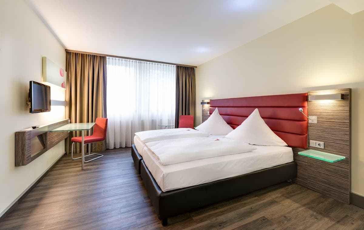 NOVINA HOTEL Wöhrdersee Nürnberg-City - Bild 2