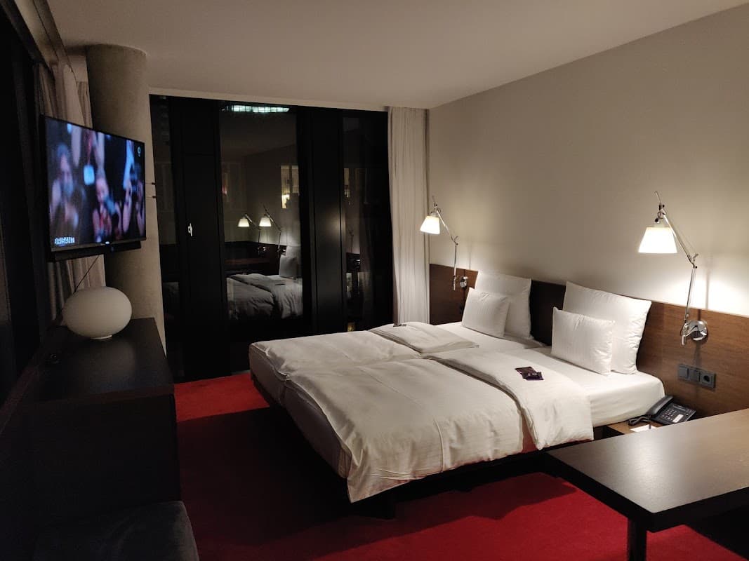 Empire Riverside Hotel Hamburg - Bild 2