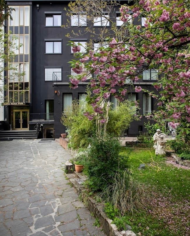 The Suite Garden Hotel