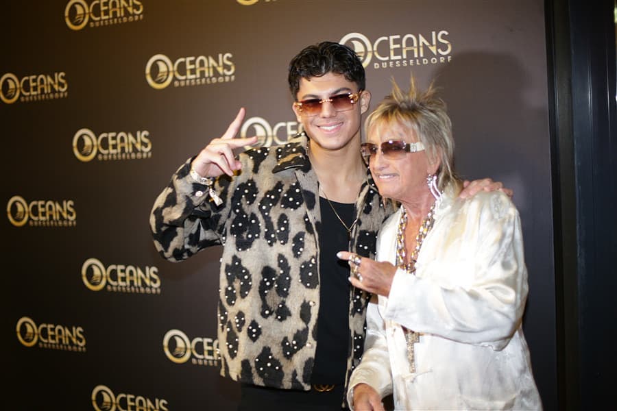 Oceans Club