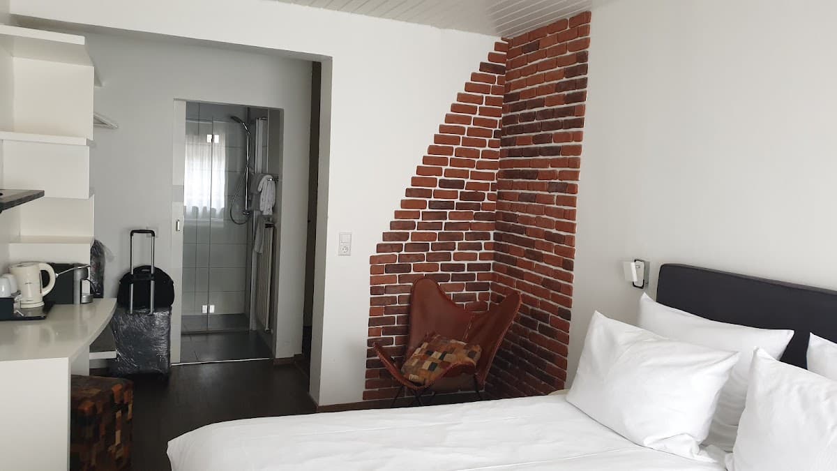 Kreuzblume Hotel & Weinstube - Bild 2