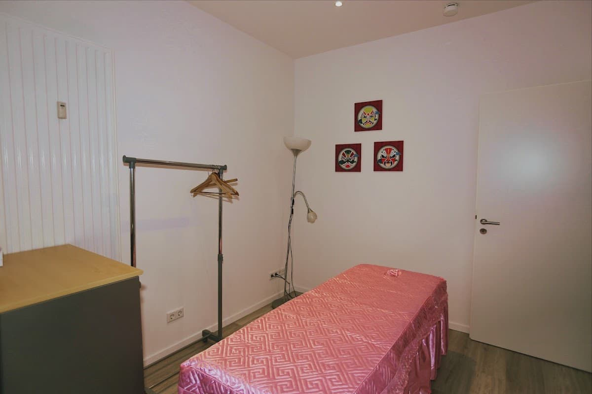 Panda Wellness Massage - Düsseldorf
