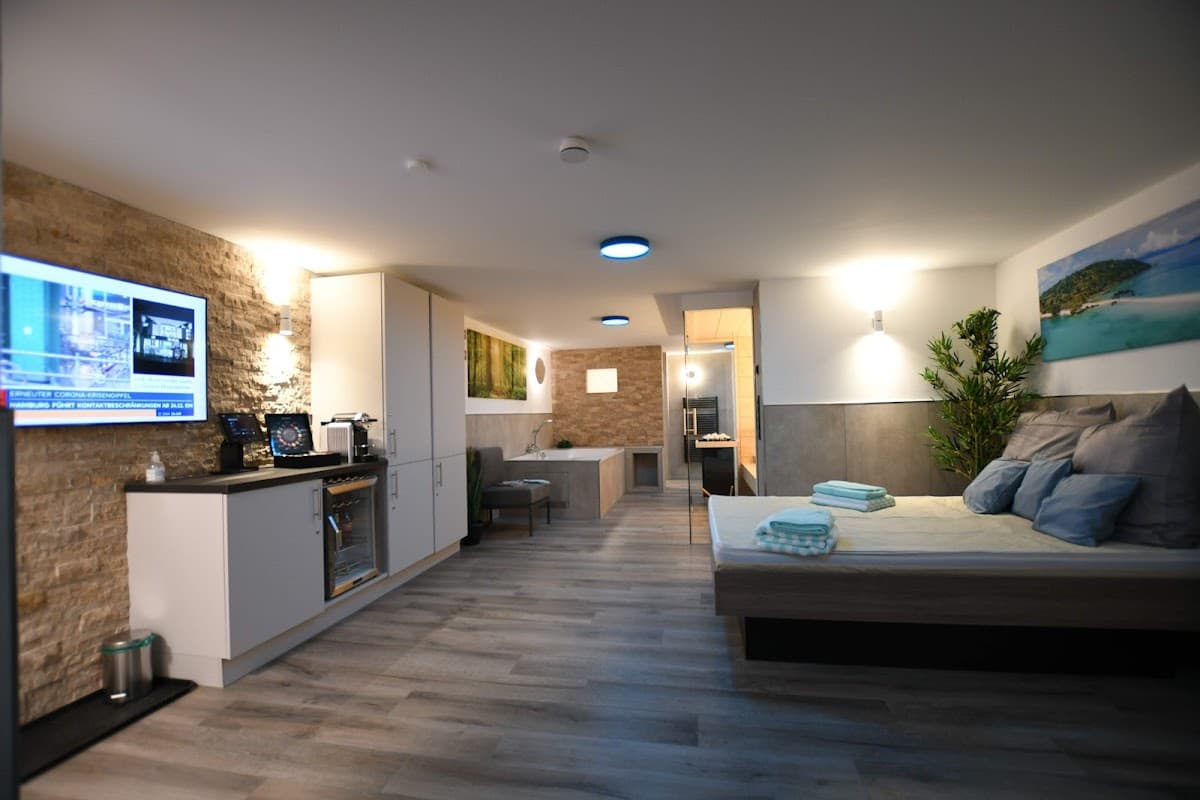 Seenland SPA - Franken HSG GmbH - Großweingarten - Bild 2