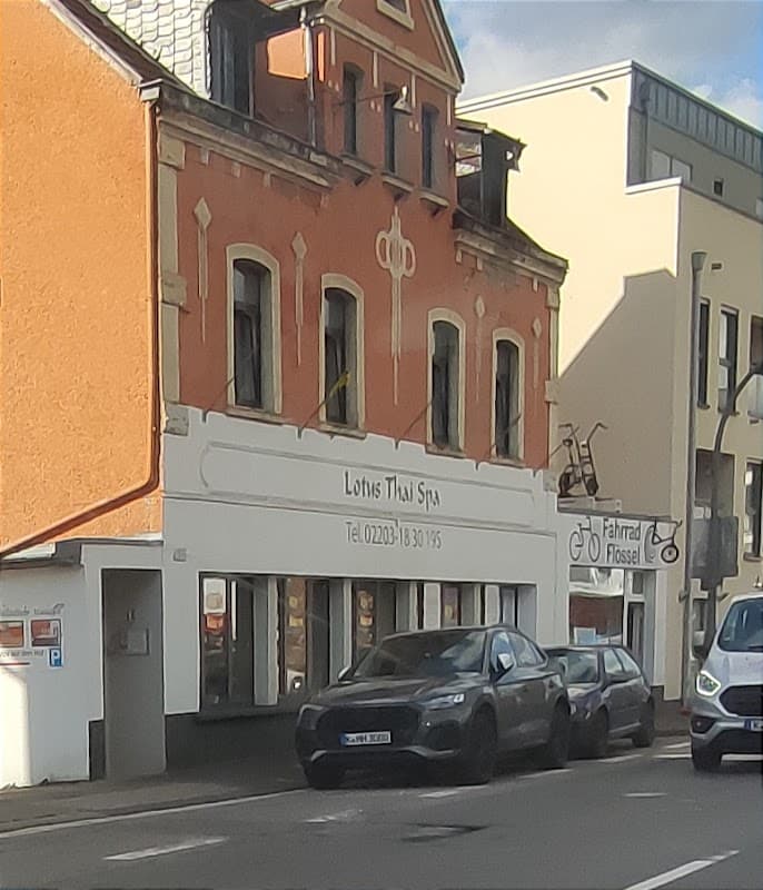 Mathenee Thai - Spa - Massage