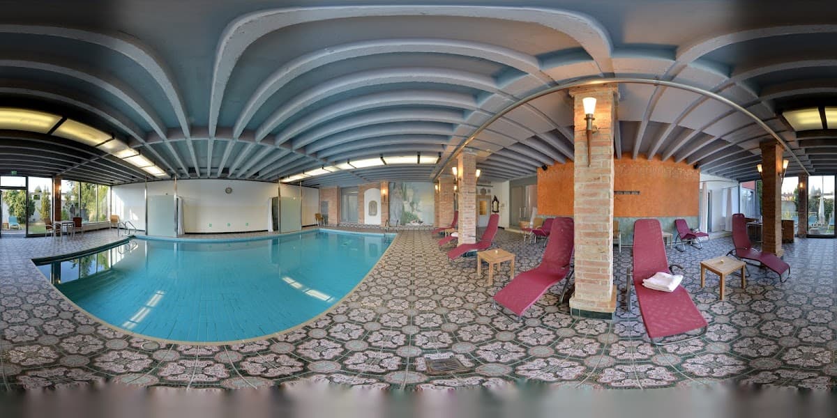 Patchworkhotel Alpenhof - Bild 3