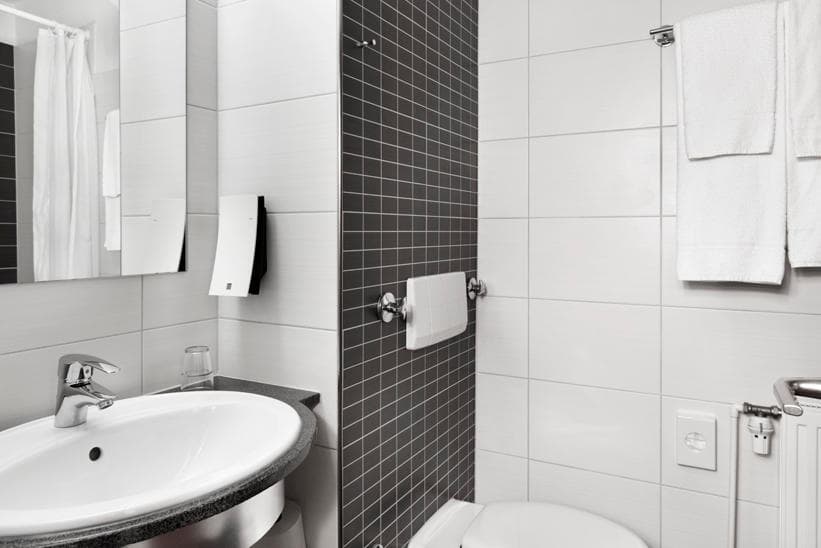 TRYP by Wyndham Luebeck Aquamarin - Bild 3